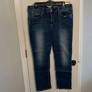 Denzin from Levi Modern Slim